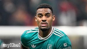 Liverpool Faces Injury Concern After Ryan Gravenberch Suffers Minor Hamstring Discomfort