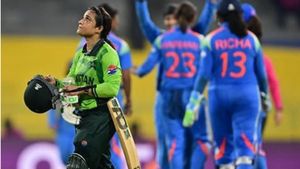 Pakistan’s Sidra Amin Reprimanded for Code of Conduct Breach in World Cup Clash Against India
