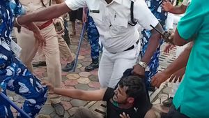 Fan Unrest Mars Mohun Bagan’s IFA Shield Win as Police Lathi Charge Erupts in Kolkata
