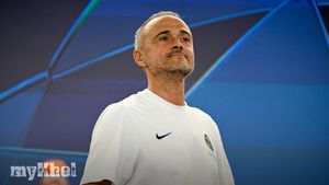 PSG Aims For Early Points In Champions League, Emphasises Luis Enrique Ahead Of Bayer Leverkusen Clash