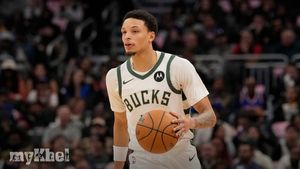 Ryan Rollins Leads Milwaukee Bucks To Victory In Giannis Antetokounmpo's Absence