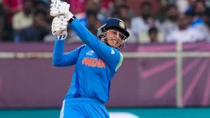 Smriti Mandhana Breaks 27-Year Record for Most ODI Runs in a Calendar Year
