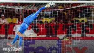 Monaco And Tottenham End In Goalless Draw As Vicario Delivers Stellar Goalkeeping Performance