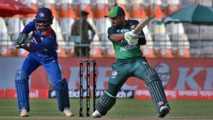 Babar Azam reaches elite Milestone, but continues humbling run as he equals Virat Kohli