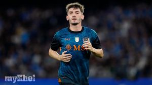 Napoli Confirms Surgery For Billy Gilmour Before Key Match Against Roma