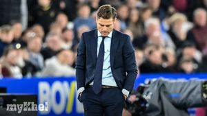 Burnley Aims For Improvement Ahead Of Chelsea Clash In Premier League Showdown