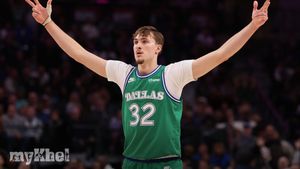 Cooper Flagg Shines With Career-Best Performance Despite Mavericks' Loss To Bucks