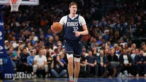 Mavs Coach Jason Kidd Hails Special Cooper Flagg After Stellar Performance Against Pelicans
