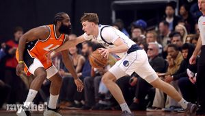 Cooper Flagg Achieves Career-High 35 Points In Mavericks' Victory Over Clippers