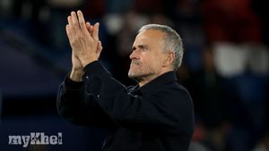 Luis Enrique Calls For Paris Saint-Germain To End 2025 On A High Before Facing Le Havre