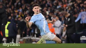 Phil Foden Urges Manchester City To Build Momentum Following Thrilling Leeds Victory