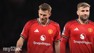 Manchester United's Lack Of Hunger Leads To Disappointing Defeat Against Everton, De Ligt States