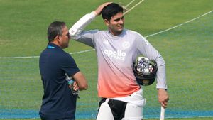 Sports Bulletin For November 18: Shubman Gill Doubtful For 2nd Test, Replacement Joins Squad