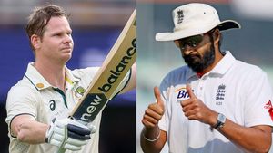 ENG vs AUS: Steve Smith Brutally Trolls Monty Panesar After Sandpaper Taunt Ahead Of Ashes- WATCH