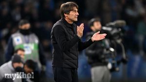 Napoli Aims To Honour Diego Maradona With Champions League Victory Against Qarabag