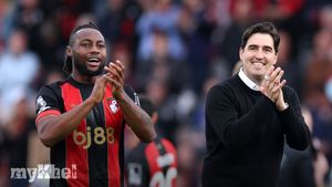 Iraola Addresses Concerns Over Semenyo's Future At Bournemouth Amid Transfer Rumours