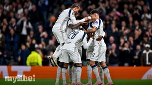 Tottenham Hotspur Triumphs 4-0 Over FC Copenhagen Despite Brennan Johnson's Red Card
