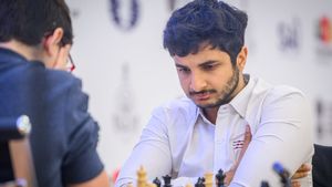 FIDE World Cup 2025: Vidit Gujrathi Ends 12-Year-Old Faustino Oro's Dream Run, Praggnanandhaa Escapes; Results From Round 2