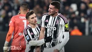 Dusan Vlahovic Faces Injury Lay-Off As Juventus Manager Spalletti Confirms Setback