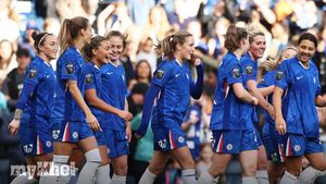 Chelsea And Manchester City Continue Winning Streak To Lead Women's Super League