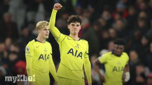 Archie Gray's First Goal Proves Spurs Learning Daily Under Thomas Frank