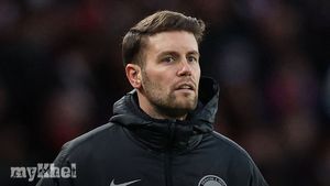 Brighton Coach Highlights The Need For Personality And Courage After Arsenal Defeat