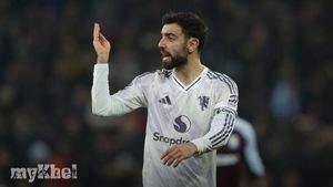 Bruno Fernandes Injury Could Sideline Captain As Amorim Suggests A Long Lay-off