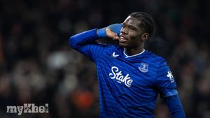 Everton Secure 2-0 Win At Nottingham Forest With Garner Starring For Depleted Visitors
