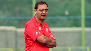 Why has Harendra Singh stepped down as India Women's Hockey Head Coach?
