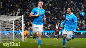 Hojlund Among World's Top Five Strikers, Vieri Claims