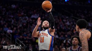Brunson's 47-Point Night Leads Knicks Past Heat, Towns Praises