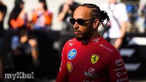 Lewis Hamilton Anticipates Rest After Disappointing 2025 Formula One Season With Ferrari