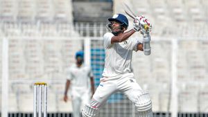 IPL 2026 Auction- Abhimanyu Easwaran Enters Players List After Last-Minute Inclusion: Report