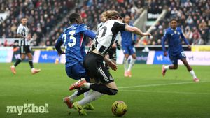 Newcastle Seek Clarity On Non-penalty Call Against Chelsea