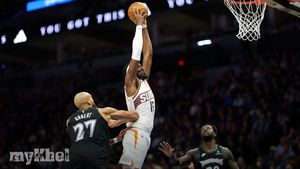 Suns Secure Narrow Win Over Timberwolves Despite Edwards' Stellar Performance