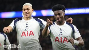 Tottenham Triumphs 3-0 Over Slavia Prague With Penalties From Kudus And Simons