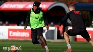 AC Milan Leao Returns As Nkunku Misses Trip To Cagliari In Serie A Clash