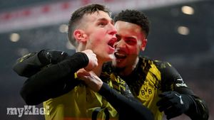 Borussia Dortmund Beat Union Berlin 3-0 To Narrow Bundesliga Gap On Bayern
