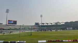 Why is BPL Match Delayed Today? Why are Players boycotting Bangladesh Premier League?