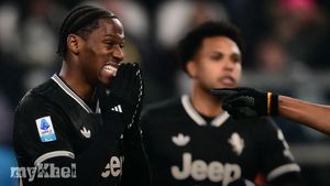 Juventus Vs Lecce 1-1 Draw After David Penalty Saved