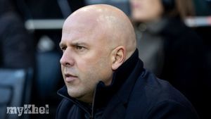 Liverpool Boss Arne Slot Blames Themselves After Fulham Last-Gasp Equaliser