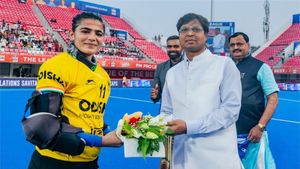 Hockey India Applauds Savita Punia, Baldev Singh on Padma Shri Recognition