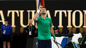 Australian Open: Djokovic cruises past Martinez for 100th Melbourne triumph