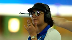 Rhythm Sangwan Emphasises Jitu Rai's Positive Role in Her Shooting Journey
