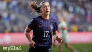 Sam Coffey Bolsters Manchester City Midfield Ahead Of WSL Title Push