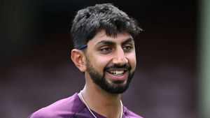 The Ashes: England duo Bashir and Potts in contention for final Test
