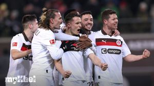 St Pauli Draws 1-1 With RB Leipzig After Kaars Late Penalty