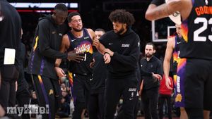 Suns Star Devin Booker Injures Ankle In Loss To Hawks, Hawks Rally To Victory