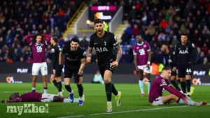 Romero Strikes Late To Rescue Tottenham In 2-2 Draw At Burnley