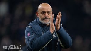 West Ham Beat Sunderland 3-1 As Nuno Espirito Santo Keeps Focus Ahead Of Chelsea